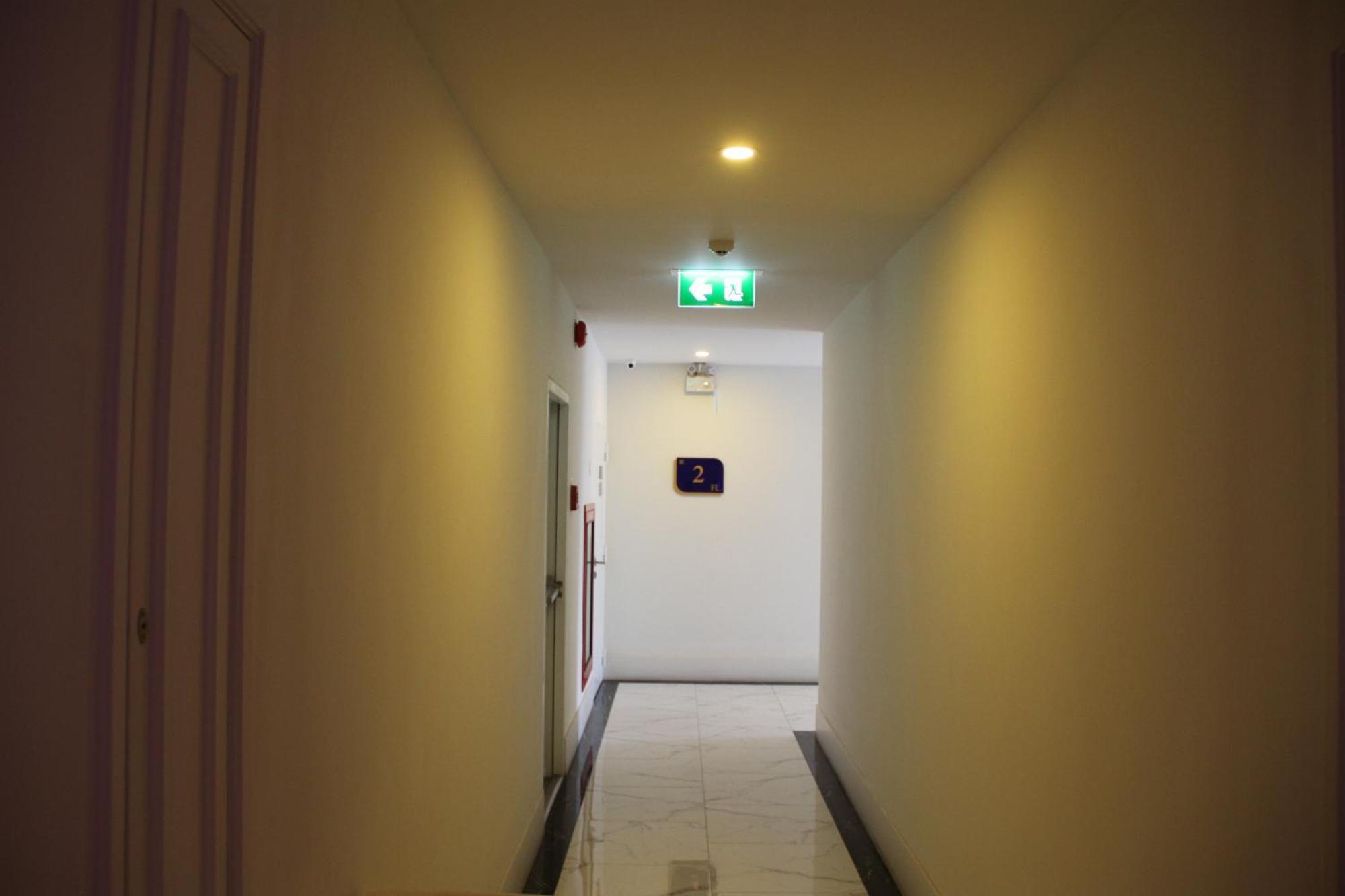 Grand Florida芭提雅带免费游泳池温泉和健身房和办公区水上花园公寓e208 Na Chom Thian Bagian luar foto