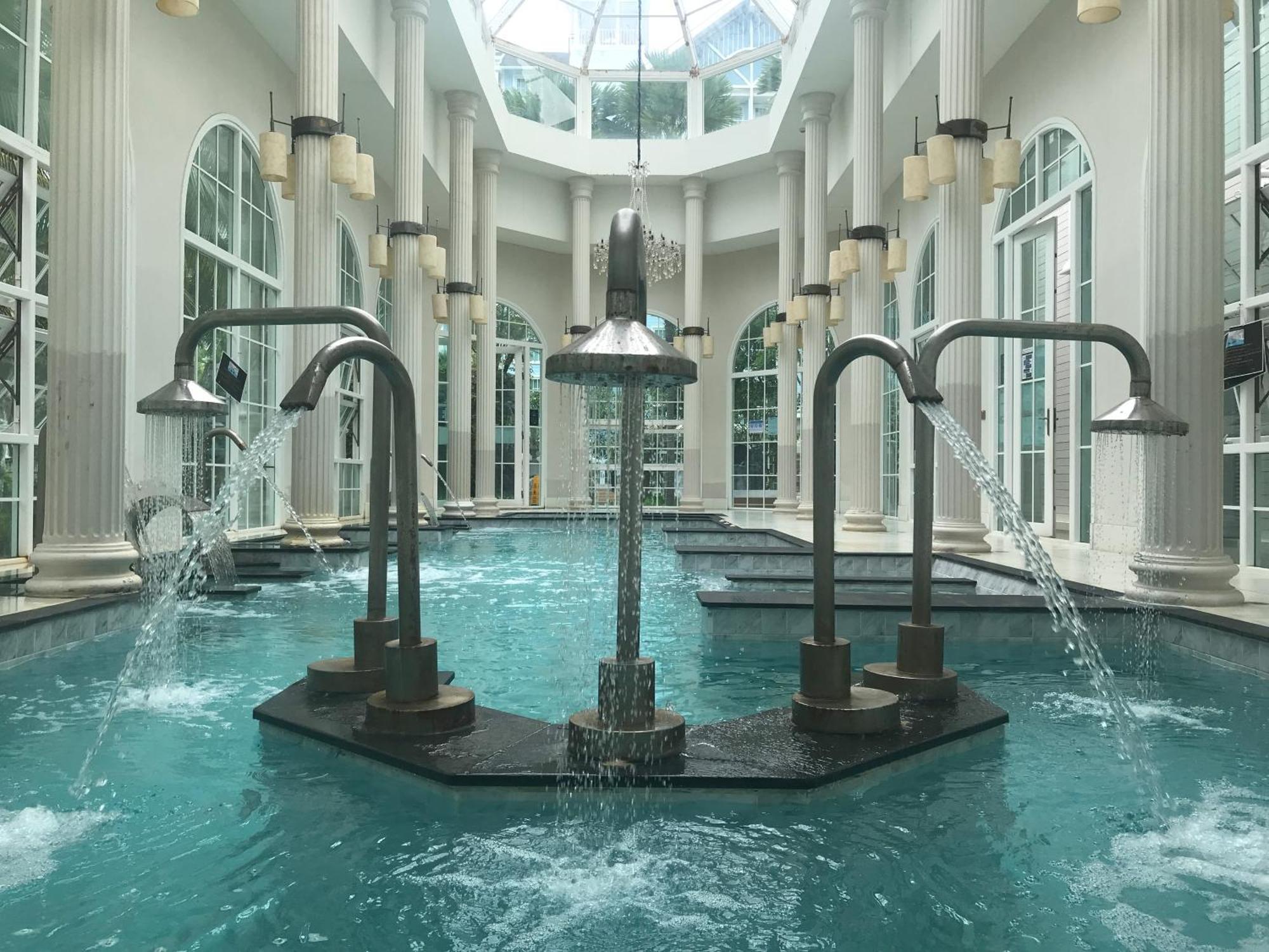 Grand Florida芭提雅带免费游泳池温泉和健身房和办公区水上花园公寓e208 Na Chom Thian Bagian luar foto